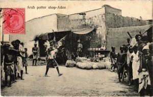 PC ARAB POTTER SHOP ADEN YEMEN (a32171)