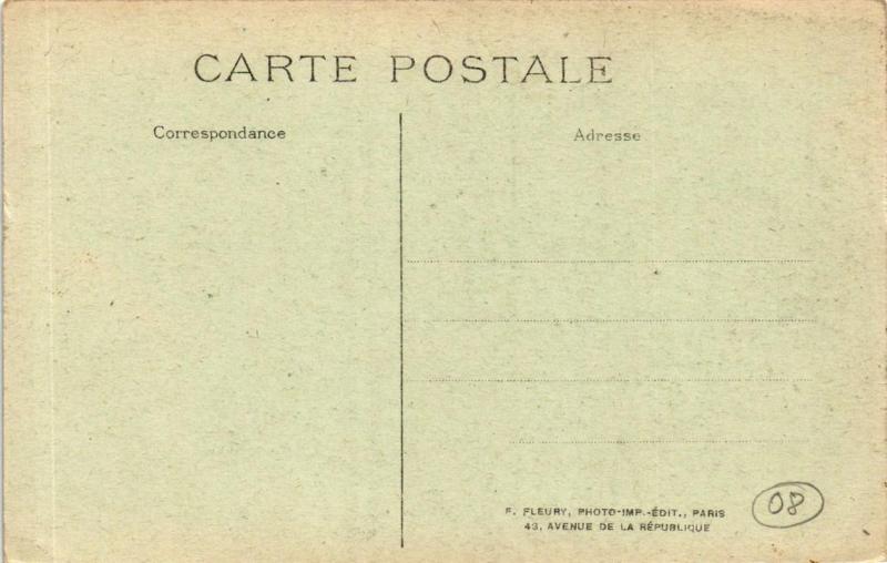 CPA CHARLEVILLE Le Pont de pierre, apres le départ des Allemands (646524)