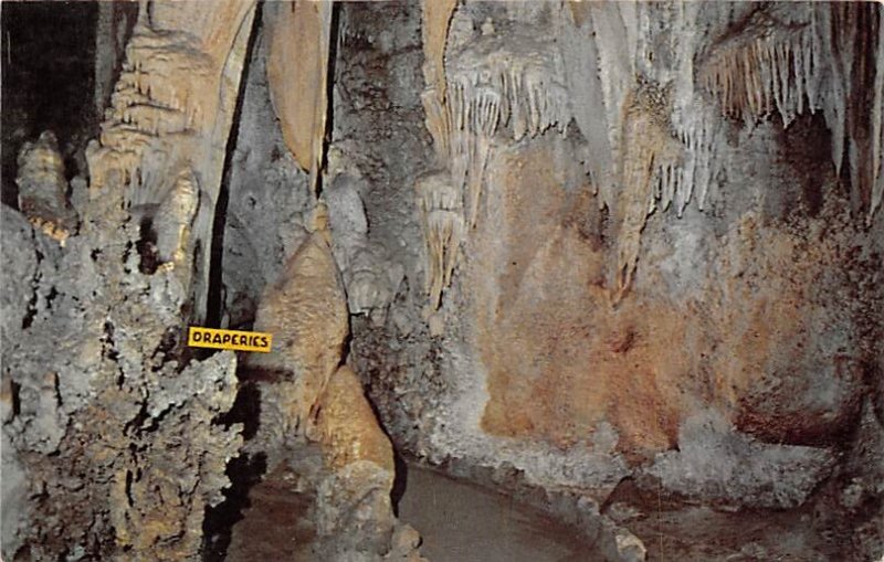 Draperies in Queen's Chamber Carlsbad Caverns National Park, New Mexico NM s 