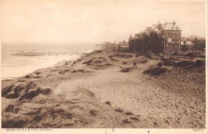 uk33157 grand hotel and pier cromer real photo uk