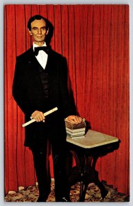 Patriotic~Abe Lincoln 1860 Wax Figure~Museum~Springfield~1950s Vintage Postcard