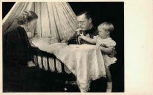 Queen Juliana Her Kids Prince Bernhard Netherlands Royalty RPPC 06.88