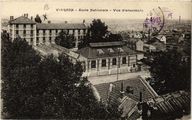 CPA VIERZON - École Nationale - Vue d'ensemble (634793)
