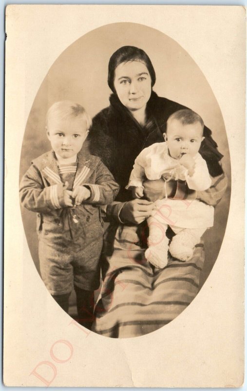c1930s Paris, AK Adorable Mother Boys RPPC Real Photo Rhodes Studio PC Ark A122