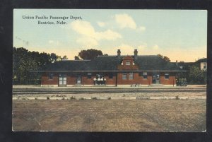 BEATRICE NEBRASKA UNION PACIFIC RAILROAD DEPOT TRAIN STATION VINTAGE POSTCARD