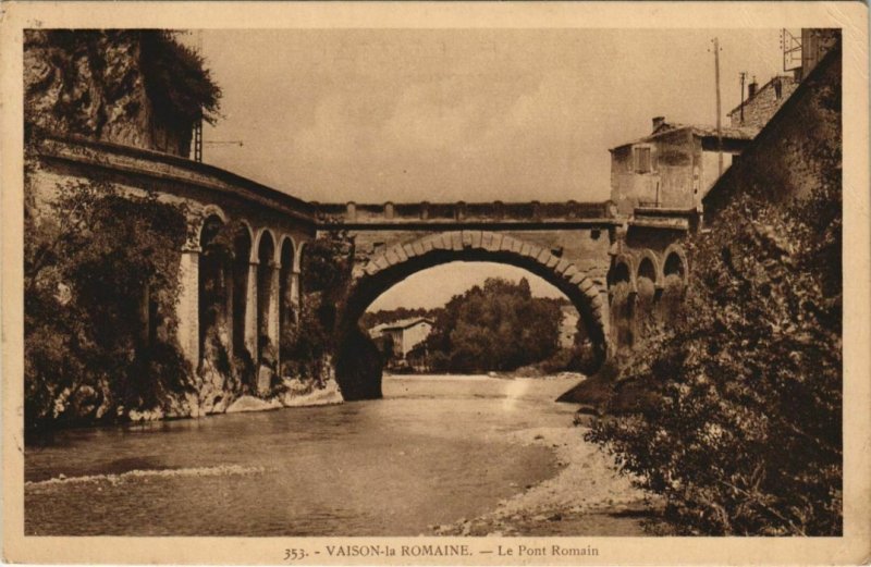 CPA VAISON-LA-ROMAINE Le Pont Romain (1086870)