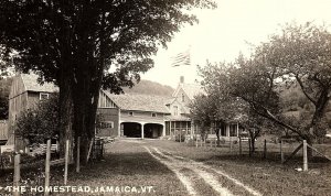 1910 JAMAICA VERMONT THE HOMESTEAD US FLAG CYKO RPPC POSTCARD P1166