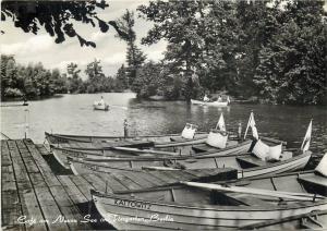 Cafe am Neuen See im Tiergarten Berlin Germany boats bateaux coffe shop 1965