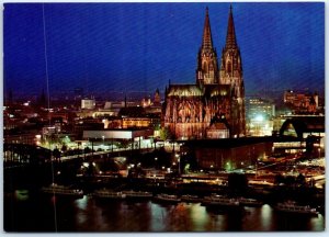 Postcard - City view with cathedral and main station - Cologne, Germany