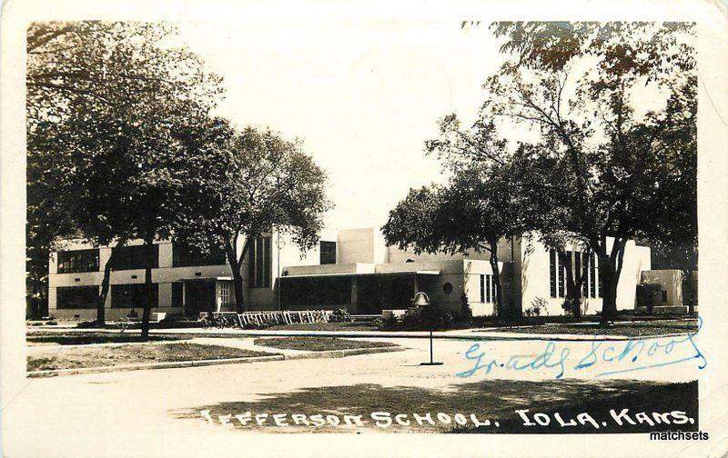 1944 IOLA KANSAS Jefferson School RPPC postcard  3968