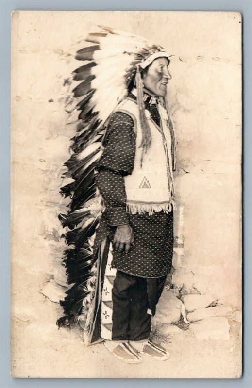 AMERICAN INDIAN CHIEF IN FULL DRESS ANTIQUE REAL PHOTO POSTCARD RPPC