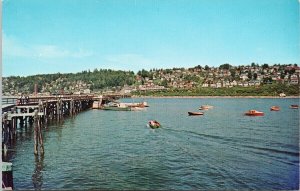 White Rock BC Boats Pier c1973 Postcard G9