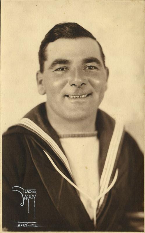 new zealand, Real Photo of an Unknown Navy Sailor (1930s) Savoy Studios Auckland