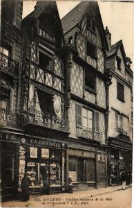 CPA ANGERS-VIEILles Maisons de la Rue de l'Oisellerie (189677)