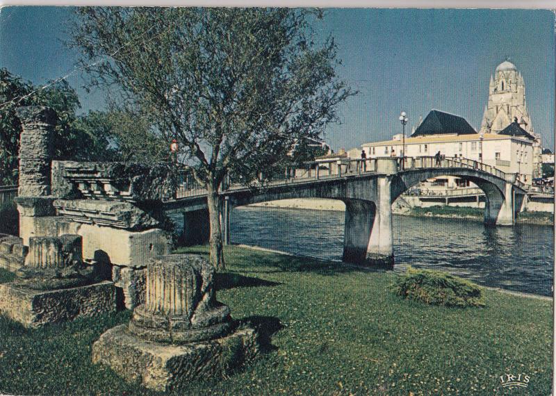 BF21437 saintes c m cite gallo romaine la passerelle  france  front/back image