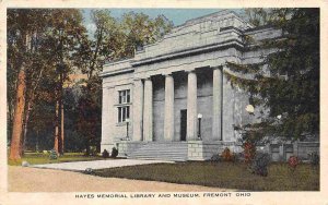 Hayes Memorial Library Museum Fremont Ohio 1918 postcard