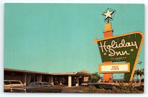 1960s MOBILE ALABAMA  HOLIDAY INN  BATTLESHIP PKY FORD GALAXY POSTCARD P2379