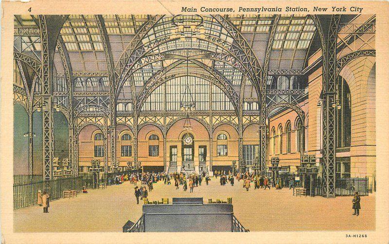 Main Concourse Pennsylvania Station New York City 1940s Postcard 73