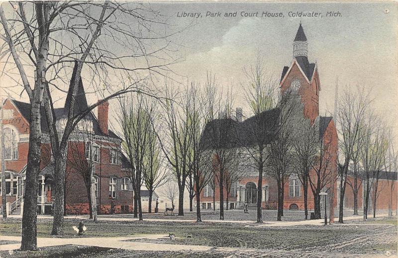 C29/ Coldwater Michigan Mi Postcard c1910 Library Park and Court House