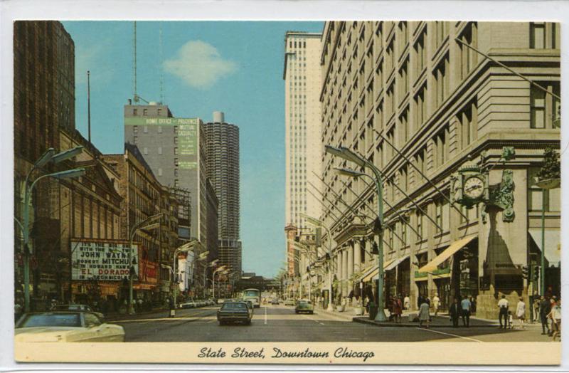 State Street Looking North Chicago Illinois postcard