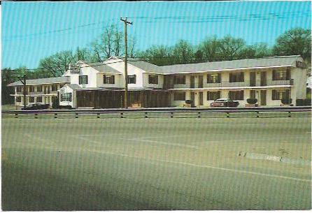 US Hotel - Motel - Westwood Motor Lodge, Westwood, Massachusetts