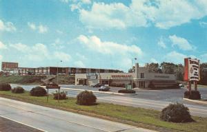 Hagerstown Maryland view of Ramada Inn and Tortuga Restaurant vintage pc Z20914 