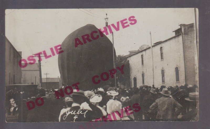 Edgerton WISCONSIN RPPC 1908 BALLOON LAUNCH Ascension nr Milton Madison CROWD WI