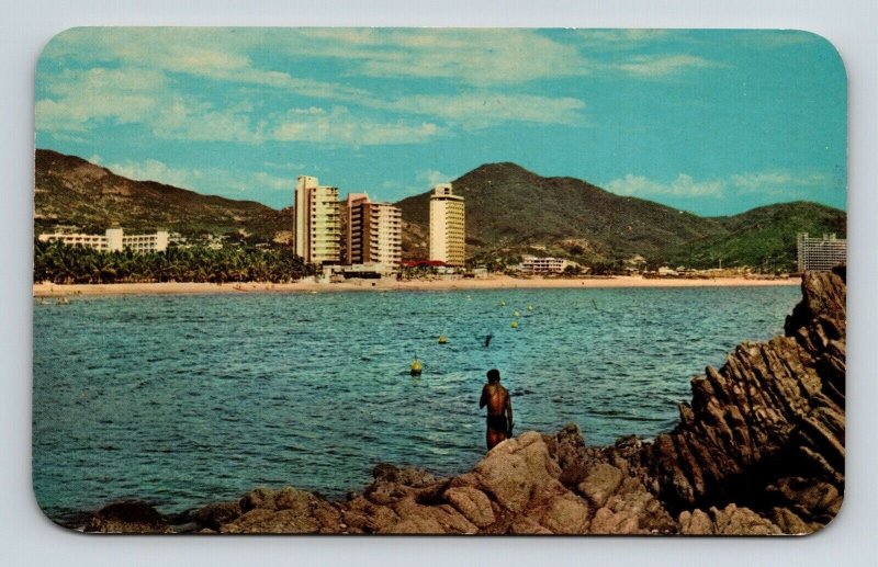 Partial View Acapulco Bay Hornos Beach Gro Mexico Postcard UNP VTG Unused 