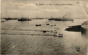 CPA BREST - La Rade et l'Entrée du Port de Guerre (650324)