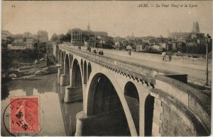 CPA ALBI Le Pont Neuf et le Lycee (1087413)