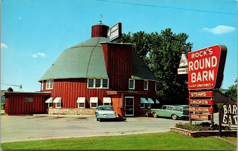 Postcard Rock's Round Barn on U.S. Highway 14 in Spring Green, Wisconsin~928