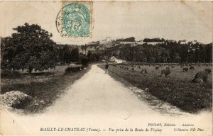 CPA MAILLY-le-CHATEAU - Vue prise de la Route de VEZELAY (658766)