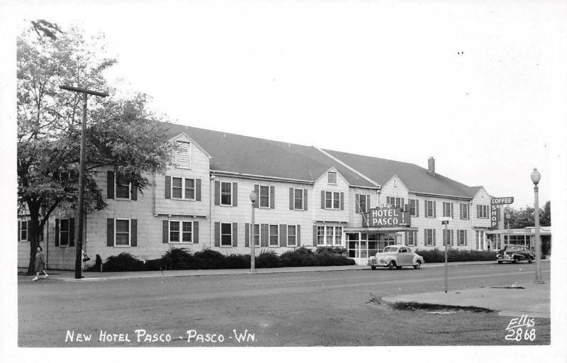 RPPC NEW HOTEL PASCO Pasco, Washington 1948 Ellis Photo 2868 Vintage Postcard