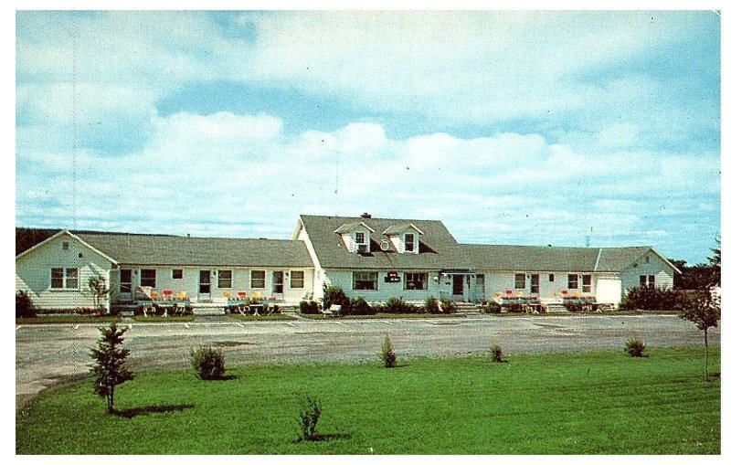 Colonial Motel Route 5 Utica NY Vintage Hotel Postcard