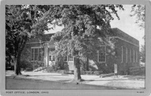 London Ohio Post Office Street View Antique Postcard K52154 