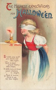 341735-Halloween, IAP No 1667-2, Clapsaddle, Blind Folded Girl Blows Out Candle