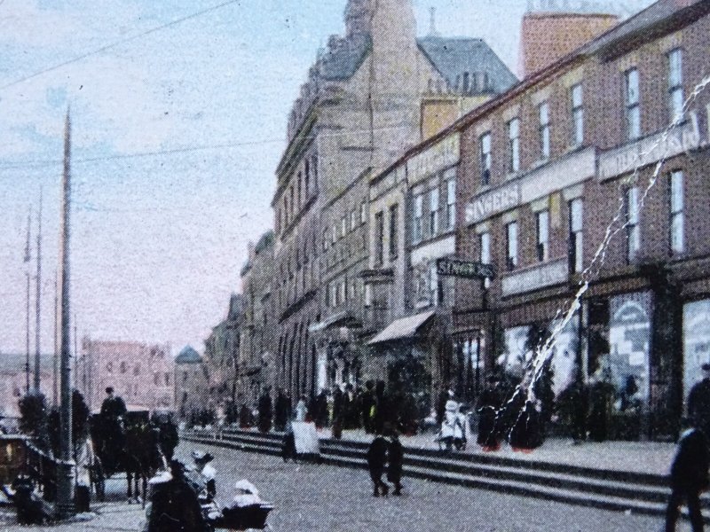 County Durham DARLINGTON High Row from North c1913 Postcard by Valentine