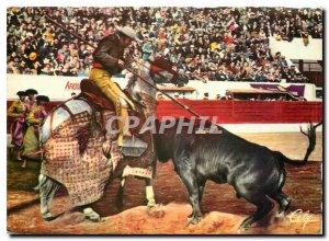 Modern Postcard A a good picnic Una buena pica Bullfight