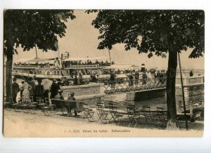 246938 FRANCE Evian-les-Bains Debarcadere steamship Vintage PC