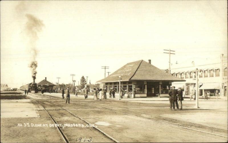 Medford OR RR Train Station Depot c1910 Real Photo Postcard SCARCE VIEW