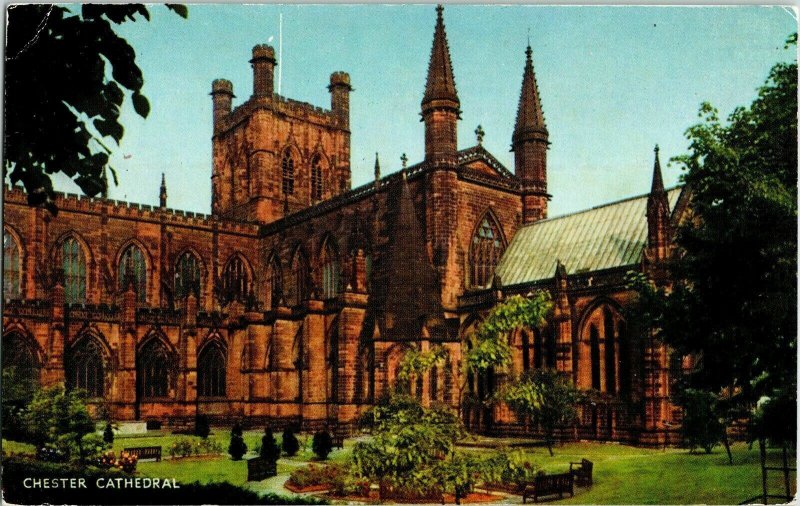 Chester Cathedral Camera Postcard Salmon Sevenoaks Unposted Vintage Unposted UNP 