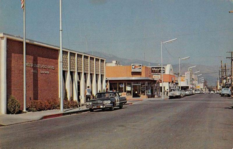 Yreka California Post Office Street Scene Vintage Postcard JD933938