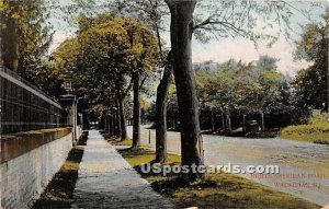 North Sheridan Road - Waukegan, Illinois IL