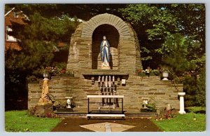 Our Lady's Shrine, Church Of The Sacred Heart, Palenville NY, Vintage Postcard