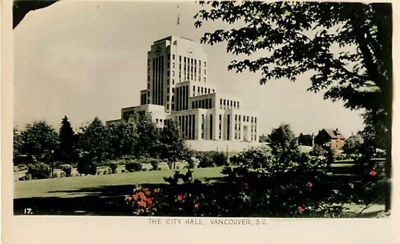 Colorized RPPC of City Hall Vancouver British Columbia BC