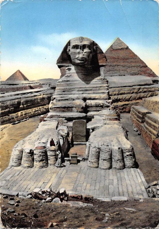 BT13644 The great Sphinx of Giza        Egypt