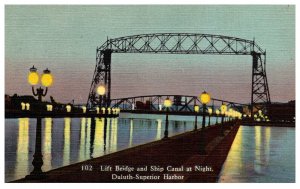 Minnesota  Deluth-Superior Harbor  Lift bridge at night