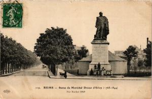 CPA REIMS-Statue du Marechal Drouet d'Erlon (347033)