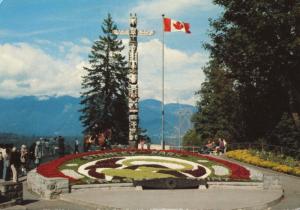 Prospect Point Stanley Park Vancouver BC Totem Pole Ed Pryor c1974 Postcard D9