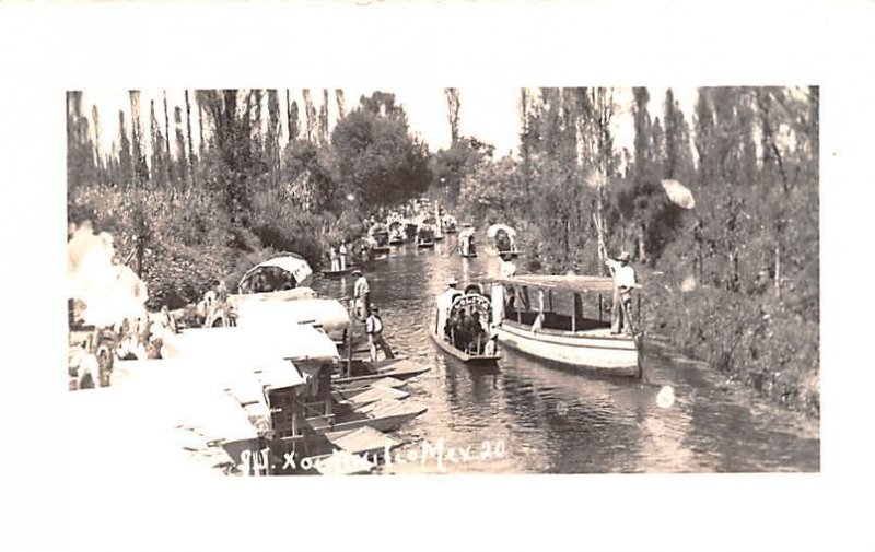 River Boats Mexico Tarjeta Postal Real Photo, Unused 